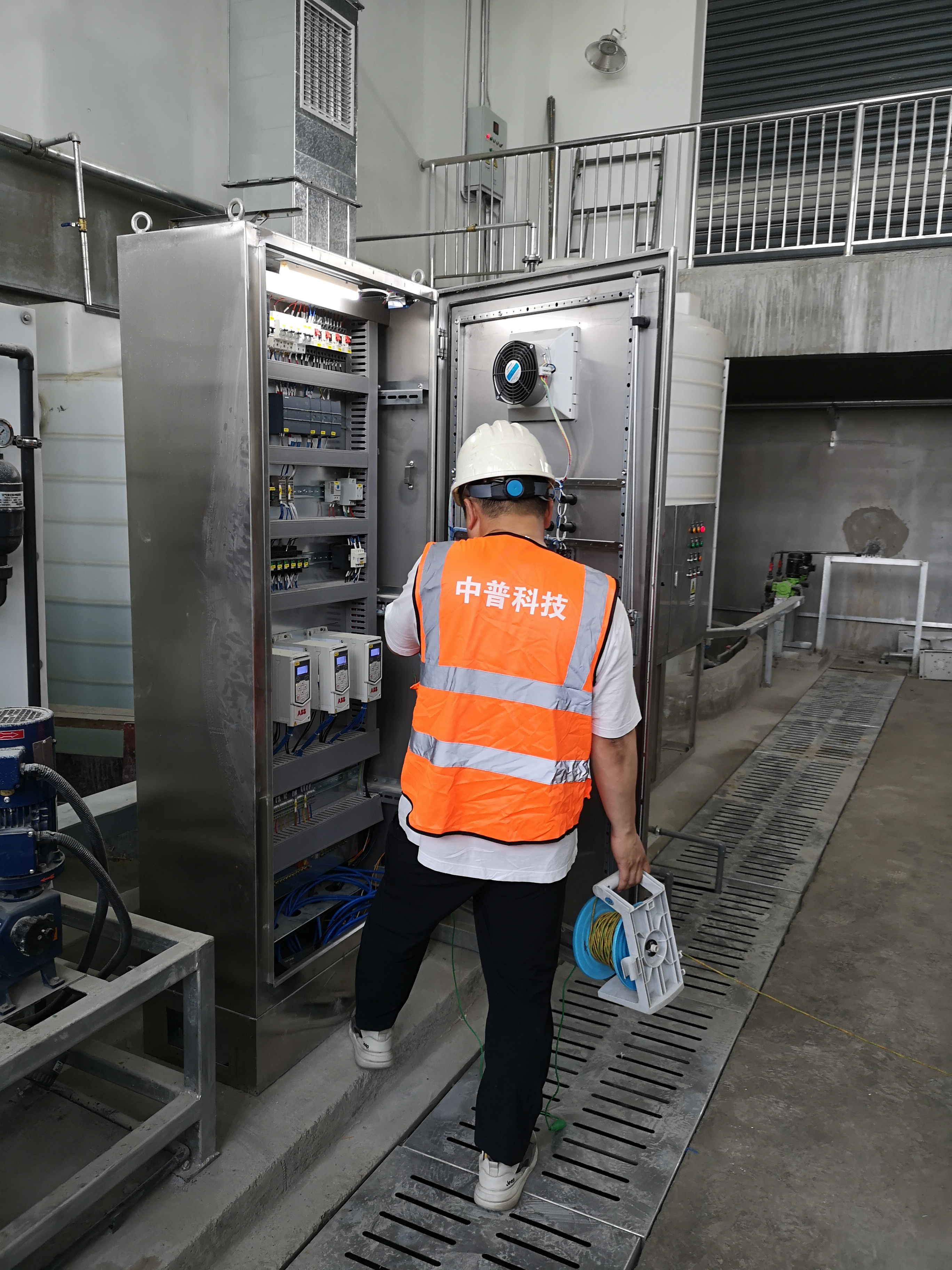 防雷檢測施工現(xiàn)場 防雷檢測施工現(xiàn)場